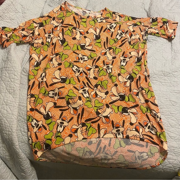 Lularoe x Disney irma - Picture 1 of 3